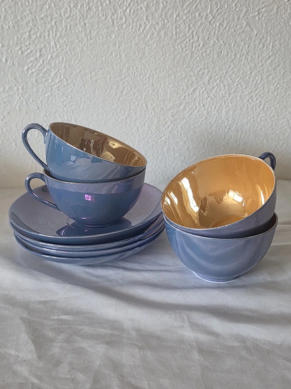 Meito set teacups